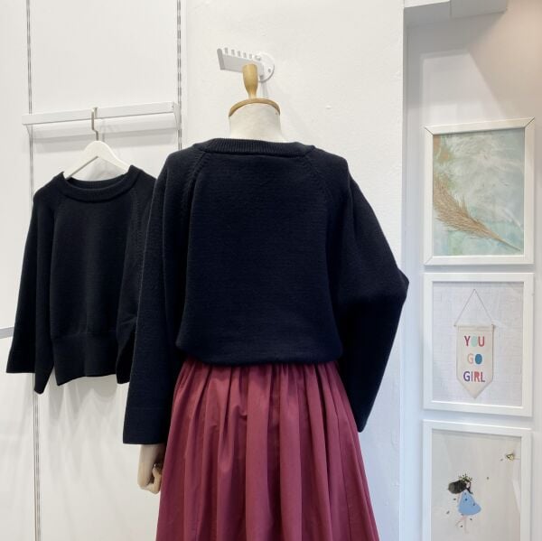 Siyah Bisiklet Yaka Geniş Kol Triko Kazak