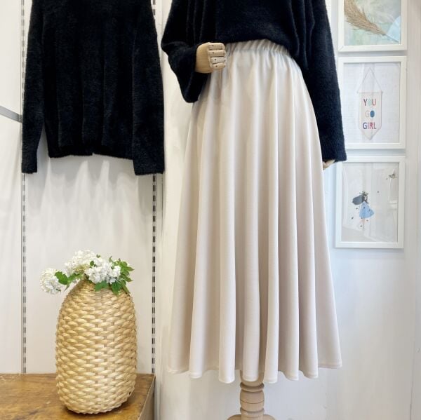 Beli Lastikli Krem Crep Kloş Etek