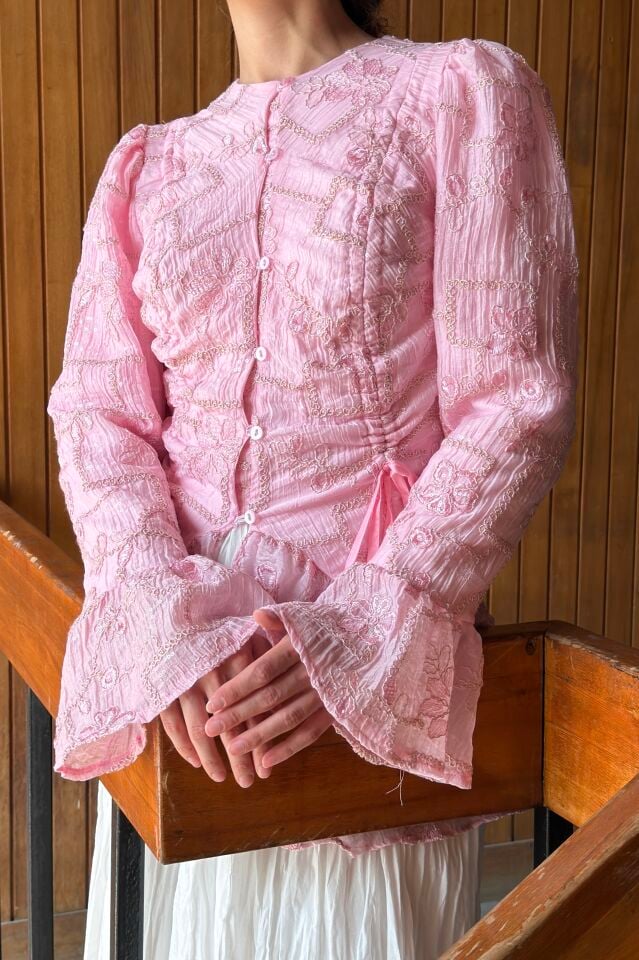 Sim İşlemeli Pembe Brode Gömlek