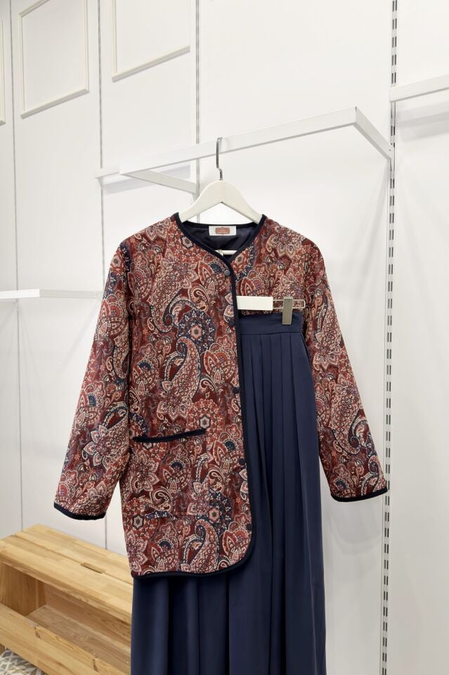 Bordo Kaşmir Desenli Kapitone Ceket