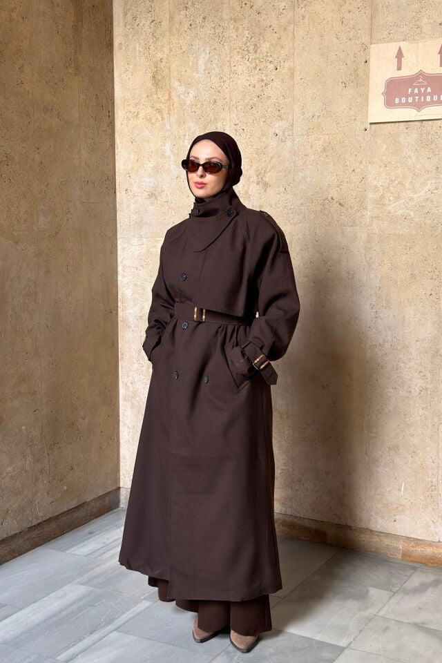 Kahverengi Yaka Detaylı Yunia Trençkot