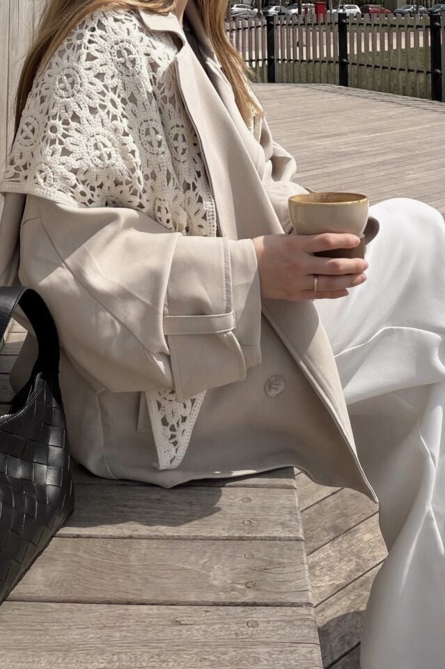 Faya Girls x Örgü Çiçek Motifli Şal