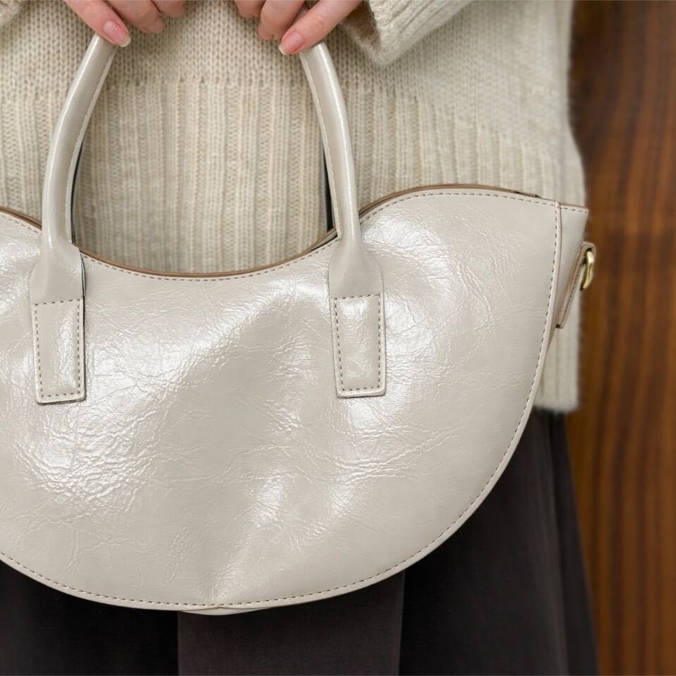 Krem Deri Görünümlü Florence Çanta