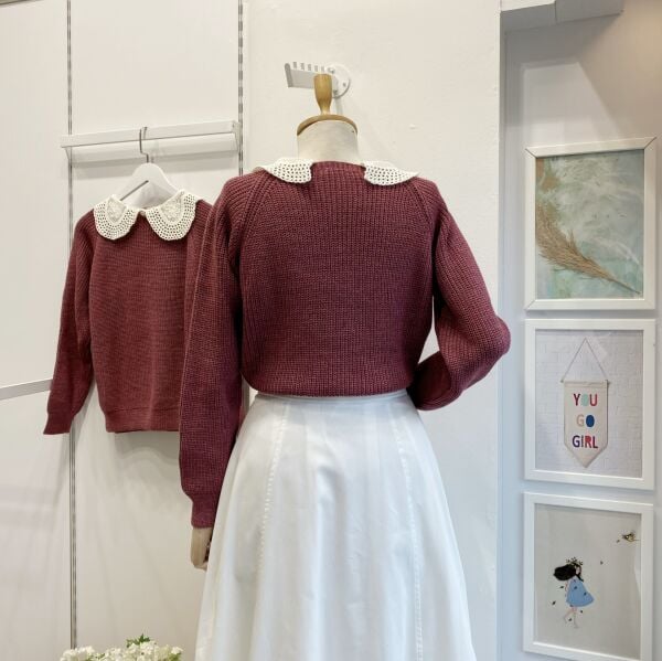 İnci Broşlu Gül Kurusu Kazak