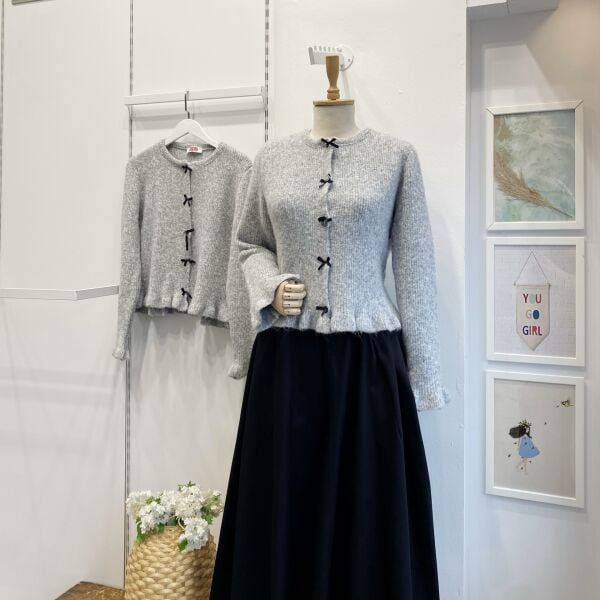 Gri Kurdele Düğmeli Hırka