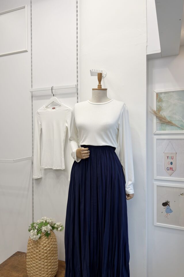 Beyaz Basic Penye Bluz