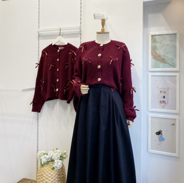 Gold Düğmeli Bordo Kurdele İşli Hırka