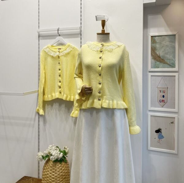 Sarı Fisto Yakalı Hırka