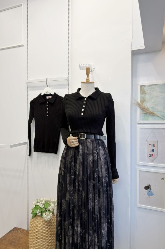 Siyah Düğme Detaylı Isabelle Triko Bluz