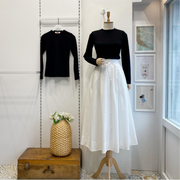 Beyaz Pile Detaylı Marina Etek