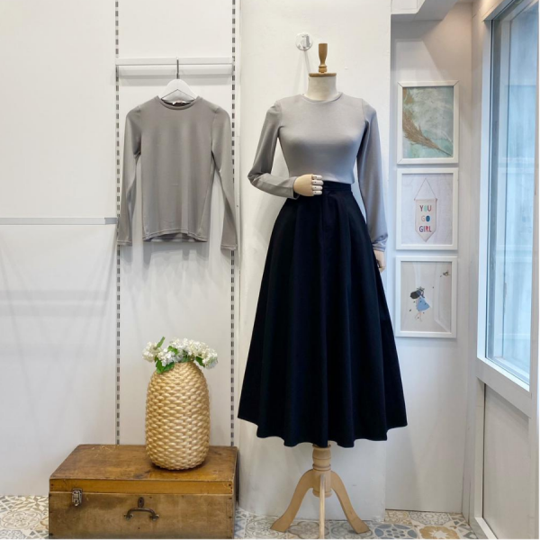 Siyah Pile Detaylı Marina Etek