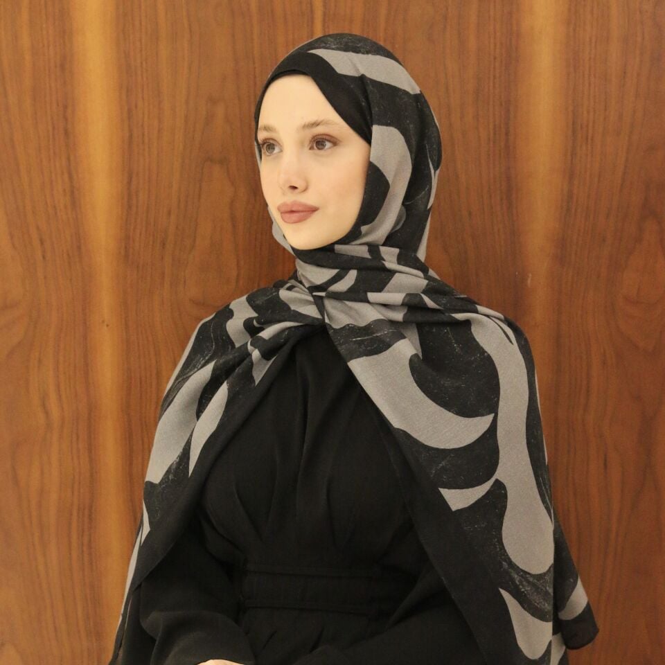 Lane Siyah Gri Desenli Şal