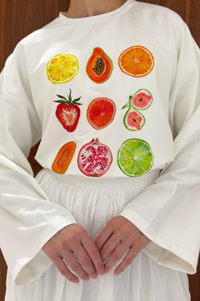 Fruits Baskılı Beyaz Oversize Bluz