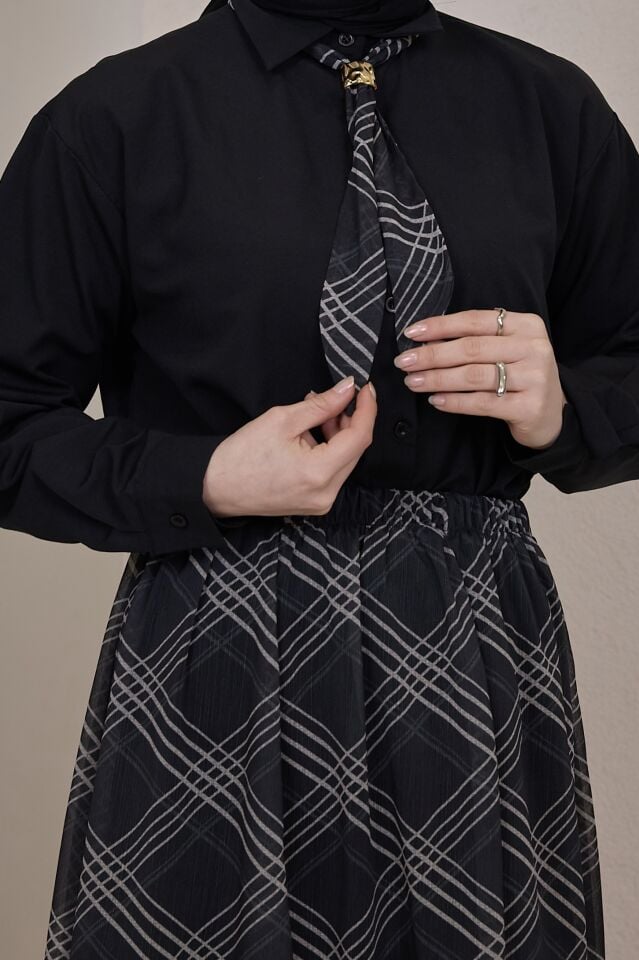 Siyah Şifon Etekli Artician Takım