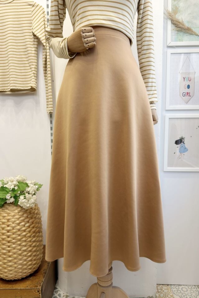 Beli Lastik Detaylı Camel Scuba Etek