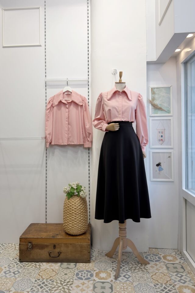 Pudra Pembesi Sivri Yakalı Poplin Gömlek