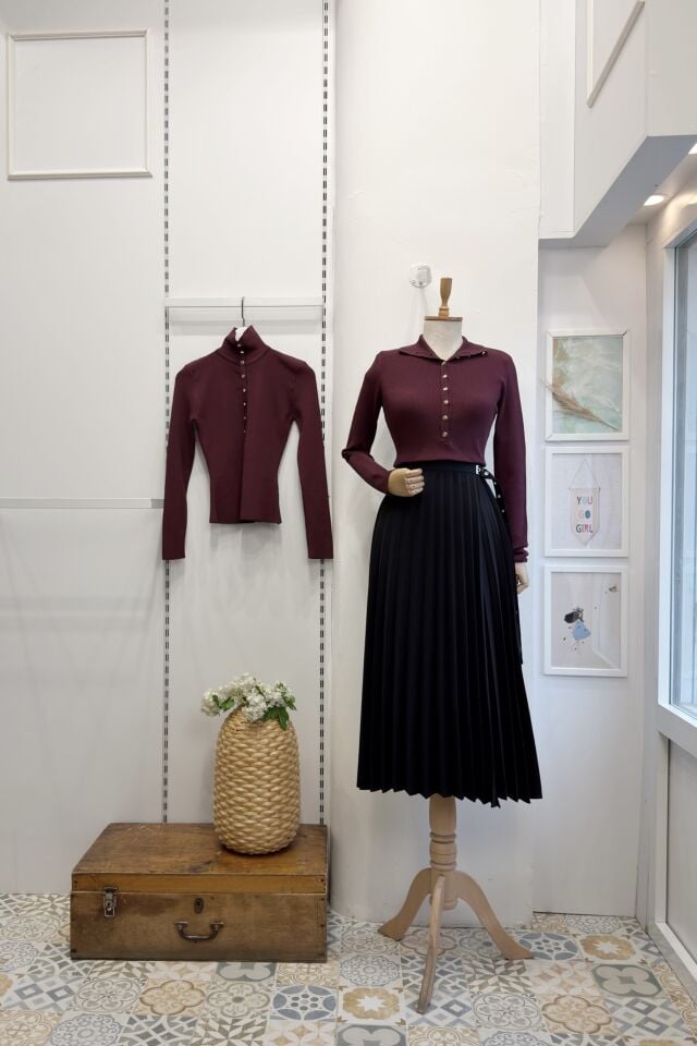 Siyah Piliseli Edith Anvelop Etek