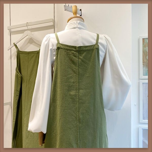 Haki yeşili ince gabardin askı detaylı jile