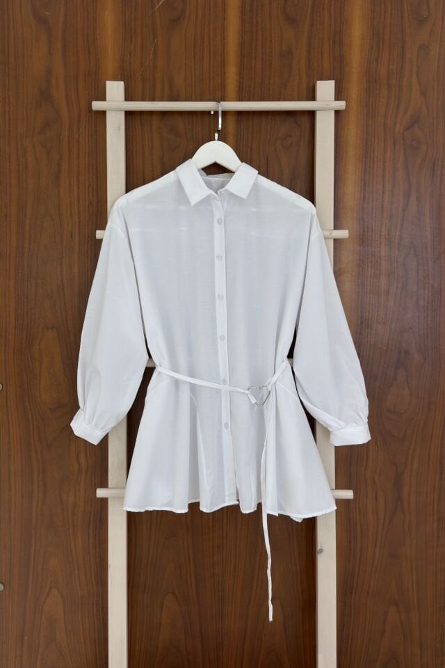 Beyaz Kalpli Kuşaklı Poplin Gömlek