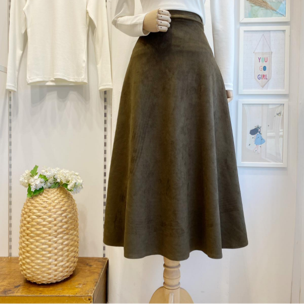 Haki Yeşili Kloş Model Süet Etek
