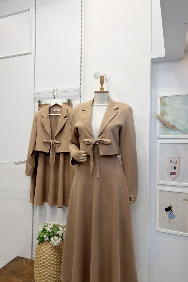 Camel Ceketli Noire Takım