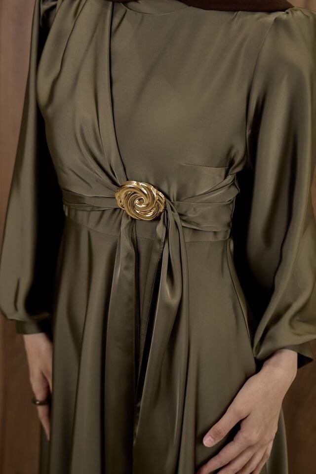 Yeşil Goldine Saten Abiye