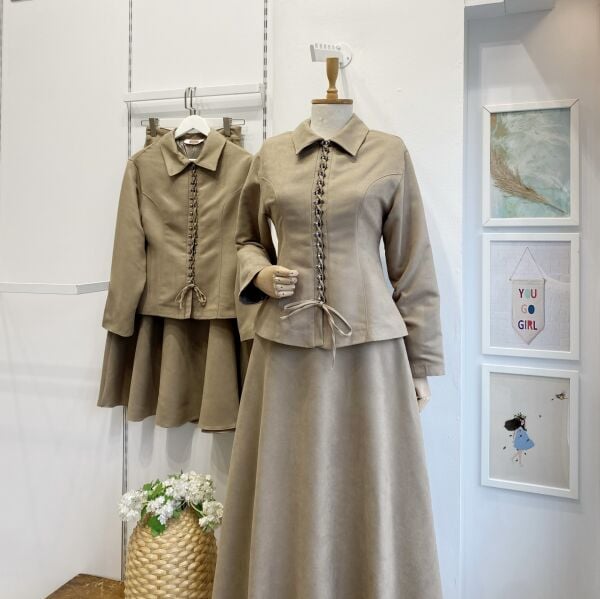 Vizon  Bağcık Detaylı Süet Takım