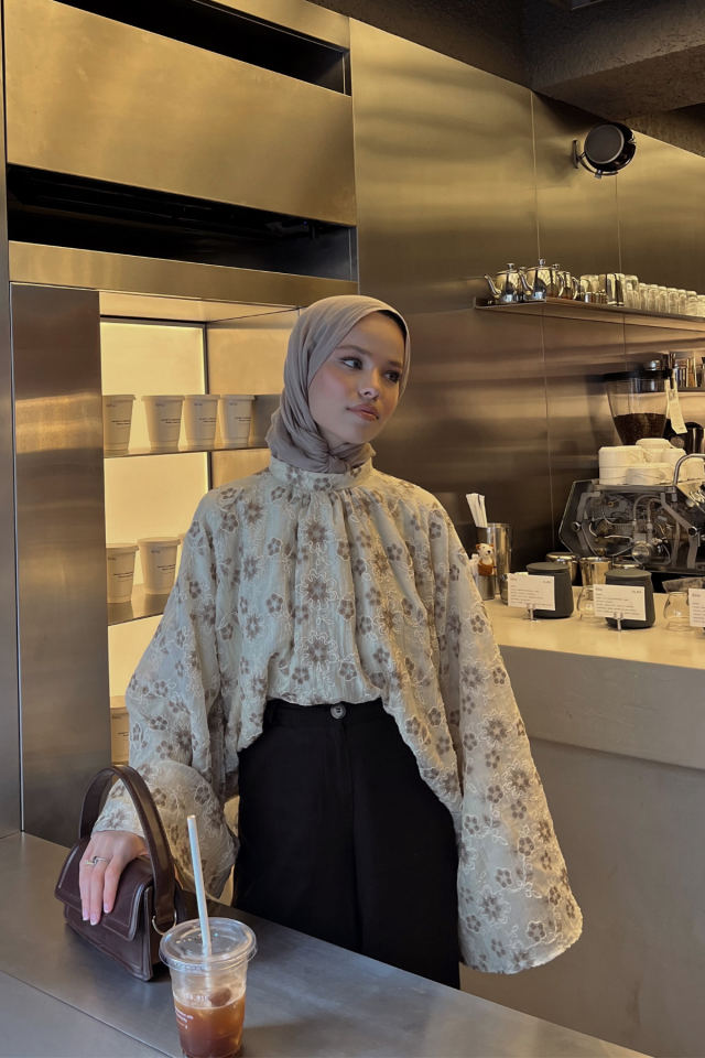 Faya Girls x Vizon Güpür İşlemeli Velissa Bluz