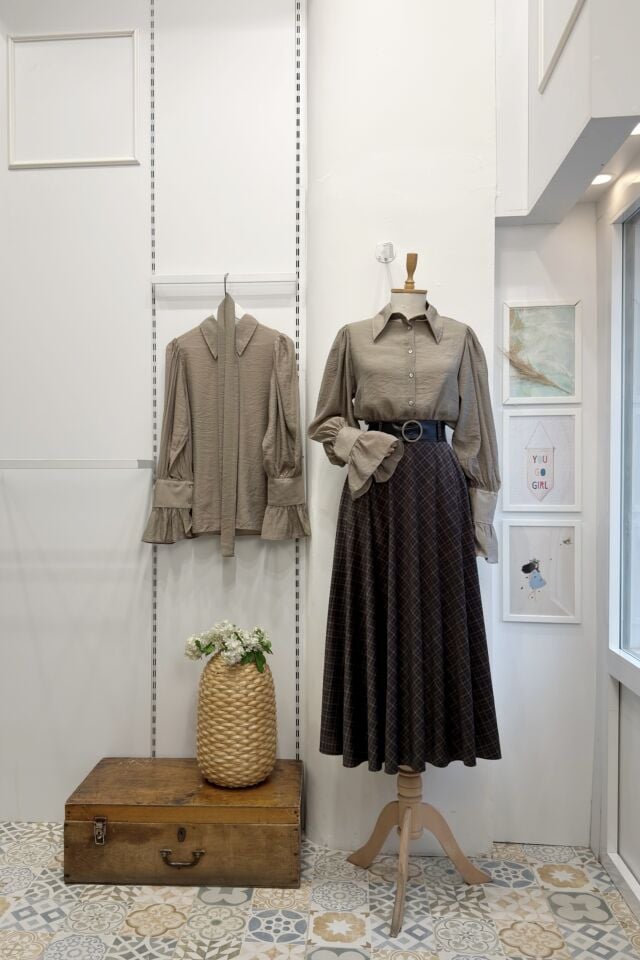 Koyu Vizon Kuşak Detaylı Alisia Gömlek