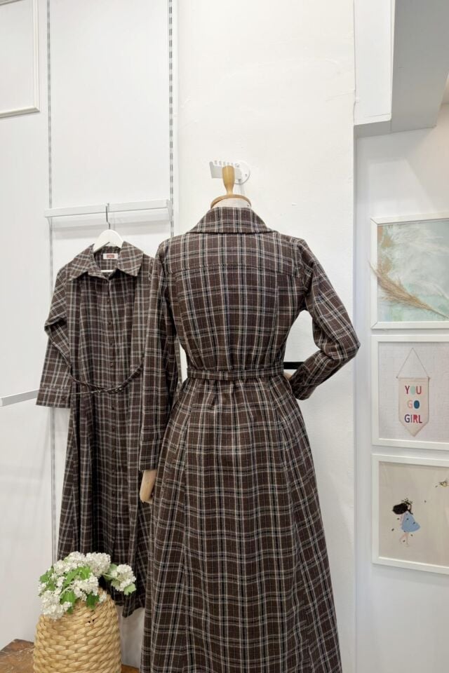 Acı Kahve Kemerli Ekose Desenli Elbise