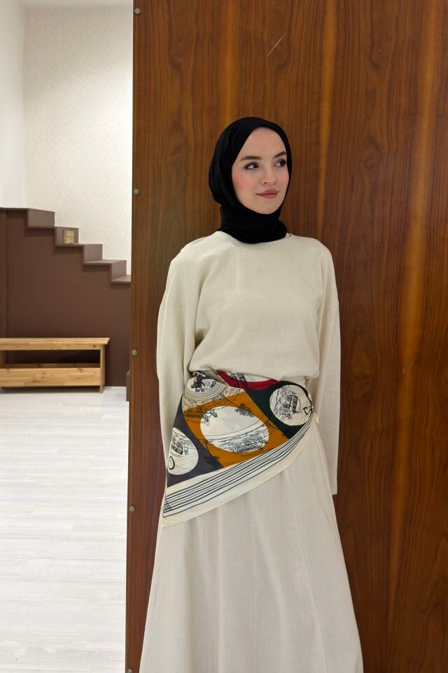 Celestine Desenli Roselle Bel Aksesuarı x Omuz Şalı