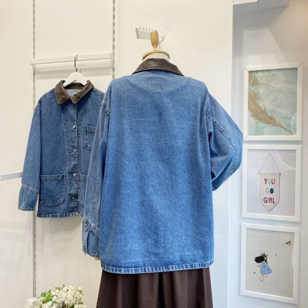 Deri Yakalı Cep Detaylı Kot Ceket