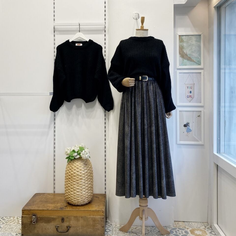 Kazayağı Desenli Siyah Kemerli Etek