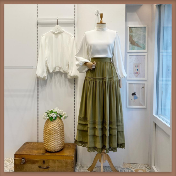 Çağla Yeşili Nervür Dikiş Detaylı Etek