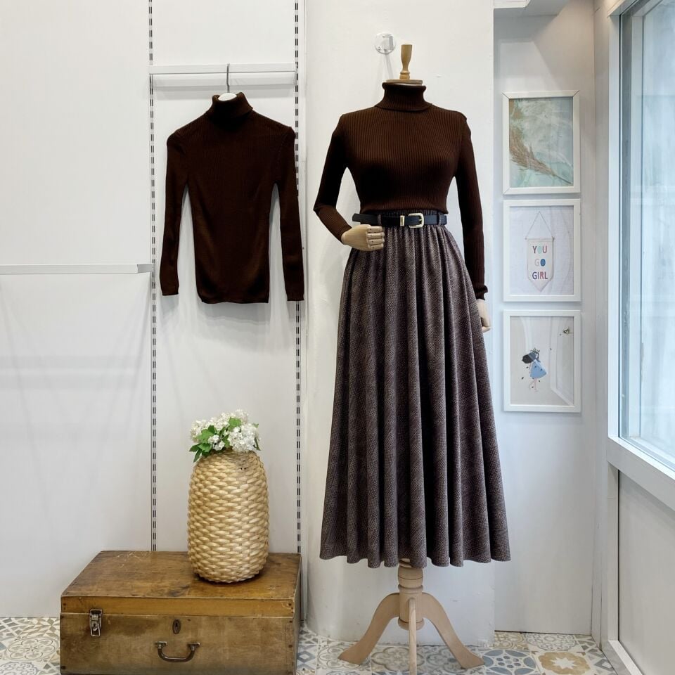 Kahverengi Mermer Desenli Kemerli Etek