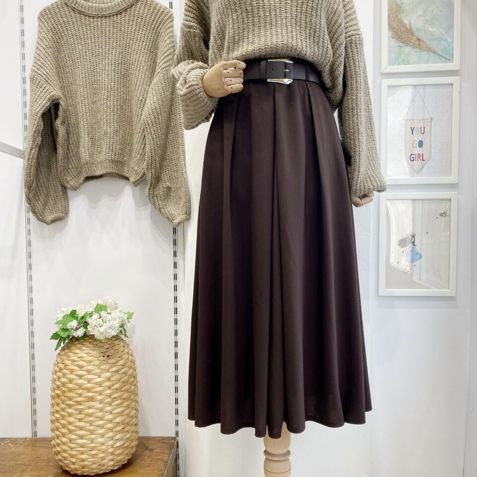 Kahverengi Pileli Kemer Detaylı Poliviskon Etek