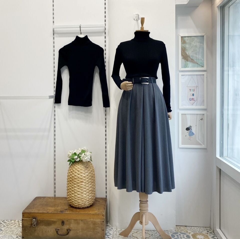 Gri Pileli Kemer Detaylı Poliviskon Etek