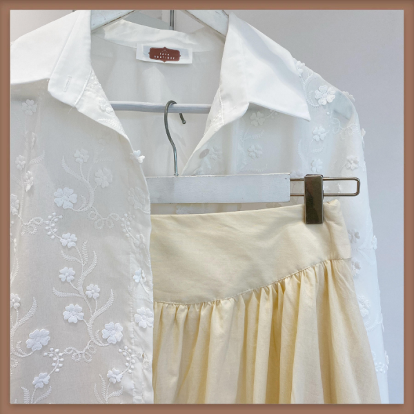 Beyaz Daisy Çiçekli Tunik