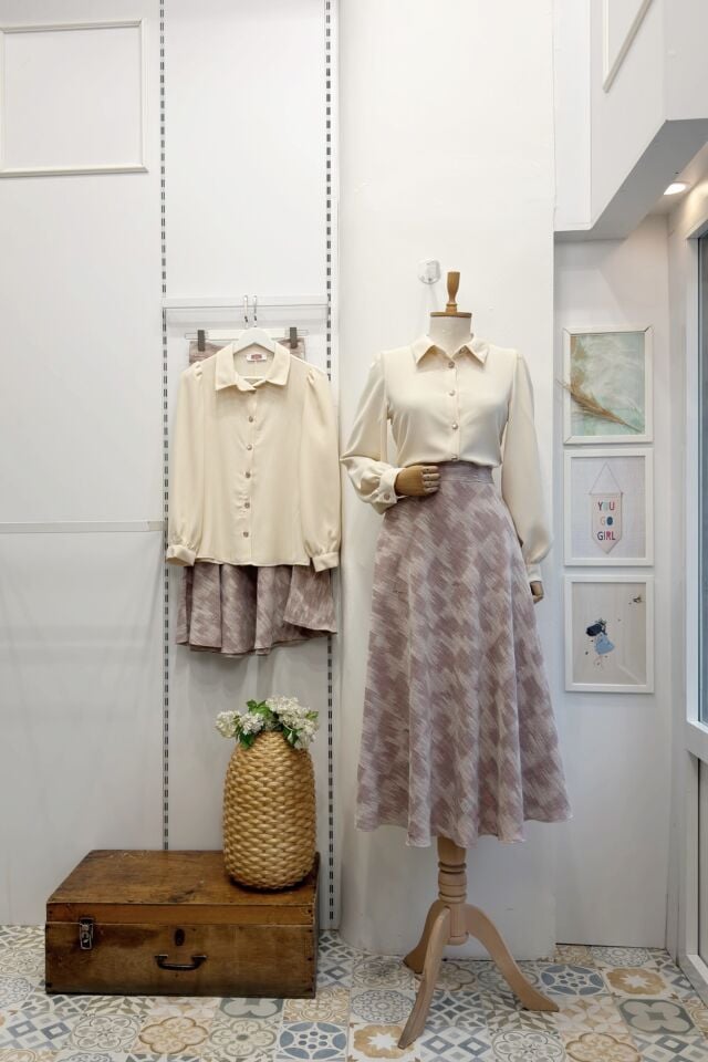 Gül Kurusu Dorsal Etekli Takım