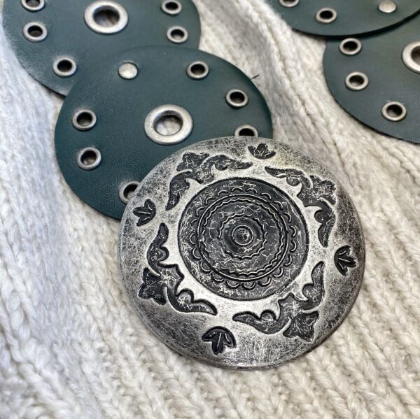 Koyu Yeşil Yuvarlak Tokalı Bohem Deri Kemer