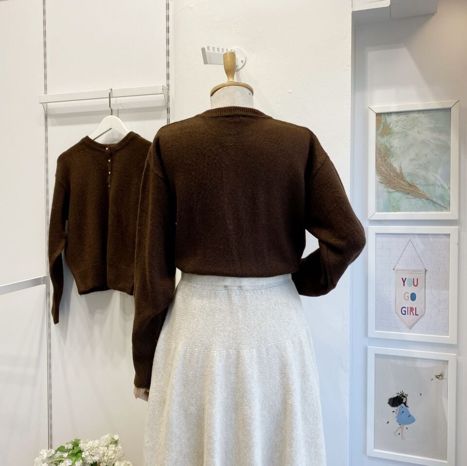 Kahverengi Gold Düğmeli Triko Kazak