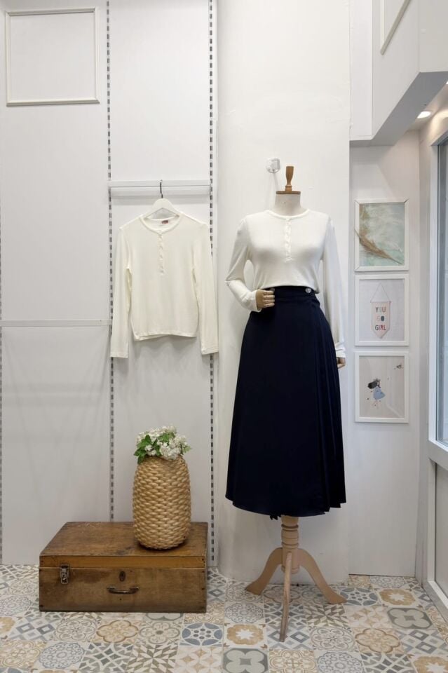 Lacivert Pilise Detaylı Düğmeli Anvelop Etek