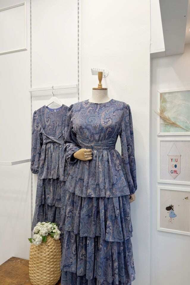 Mavi Şal Desenli Kat Kat Elbise