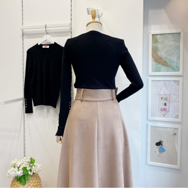 Siyah Bisiklet Yaka Kol Ortası Droplu Triko Bluz