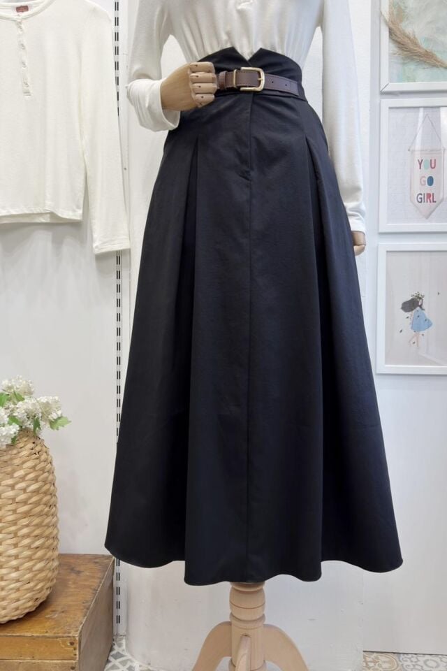 Siyah Kemer Detaylı Maribel Etek