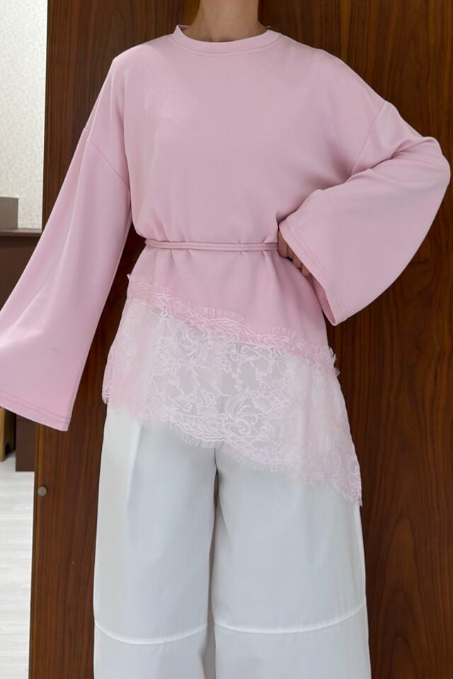Pembe Dantel Detaylı Oysila Bluz