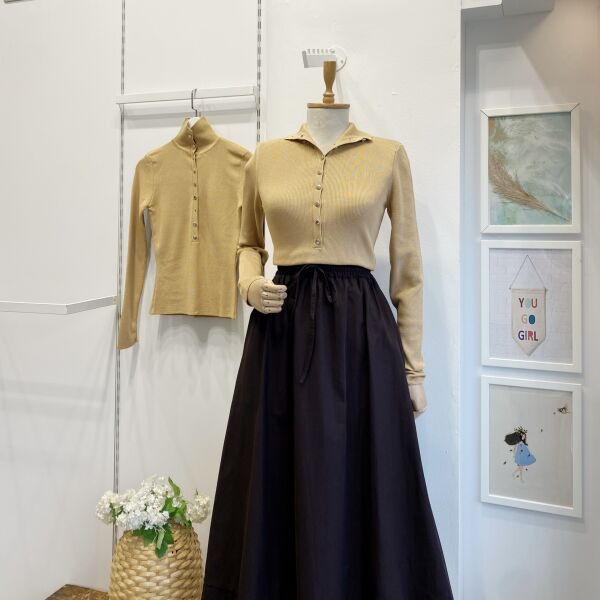 Camel Dik Yaka Çıtçıtlı Triko Bluz