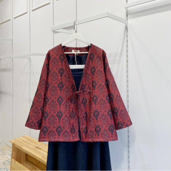 Kırmızı Etnik Desenli Anvelop Bağlamalı Ceket