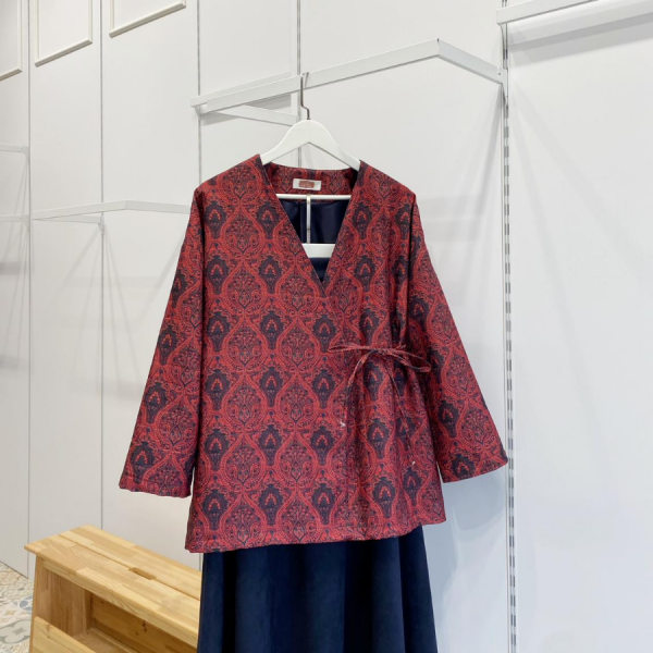 Kırmızı Etnik Desenli Anvelop Bağlamalı Ceket