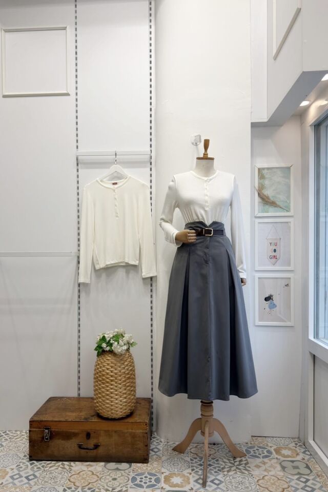 Gri  Kemer Detaylı Maribel Etek